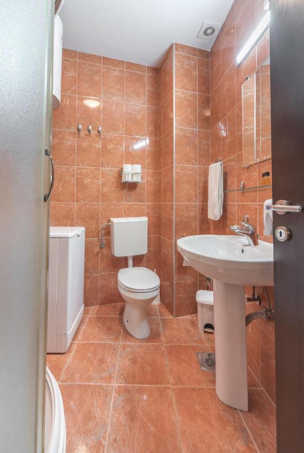 R Club Apartments Old Town Μπούντβα Εξωτερικό φωτογραφία