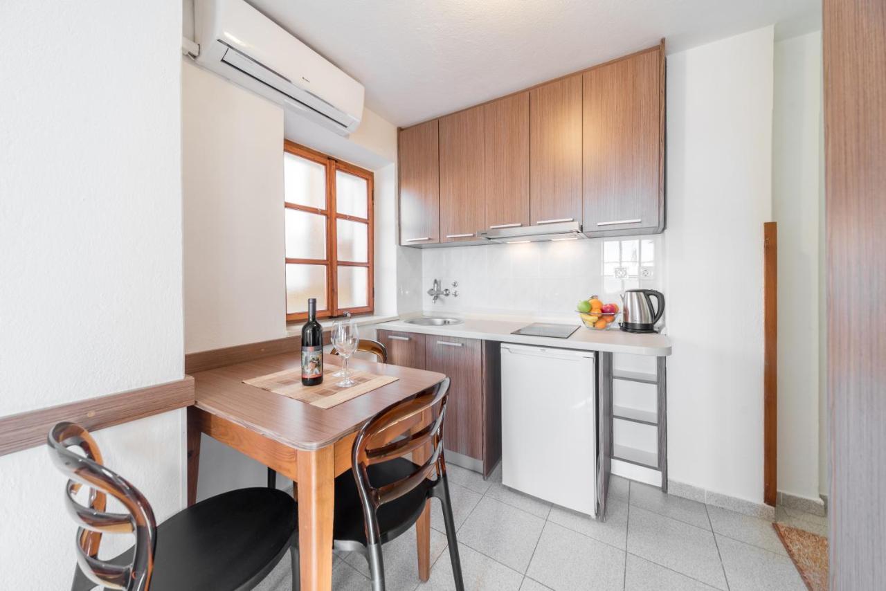 R Club Apartments Old Town Μπούντβα Εξωτερικό φωτογραφία