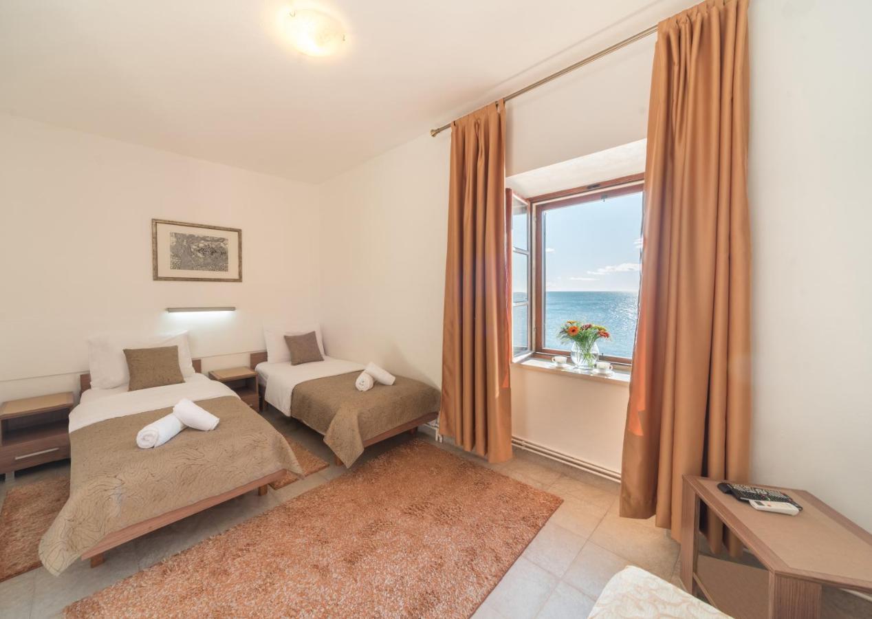 R Club Apartments Old Town Μπούντβα Εξωτερικό φωτογραφία