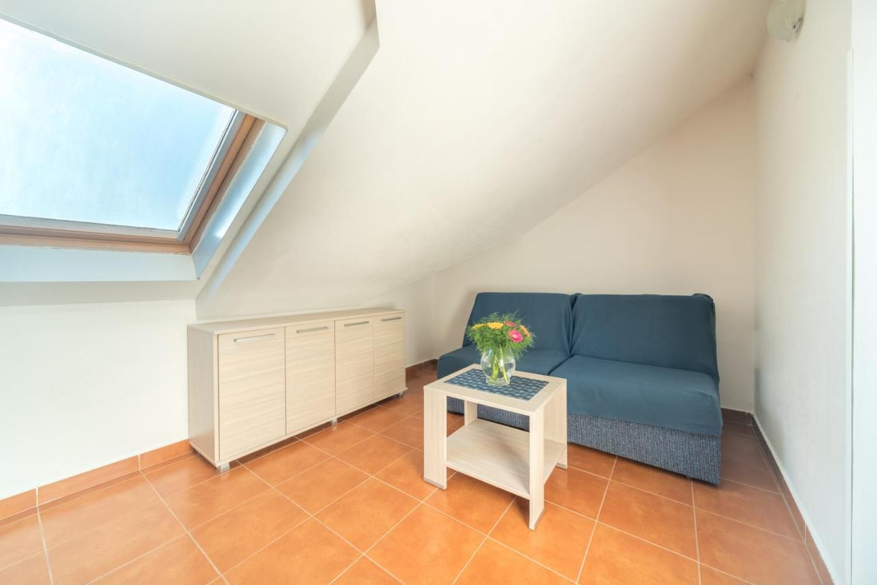 R Club Apartments Old Town Μπούντβα Εξωτερικό φωτογραφία